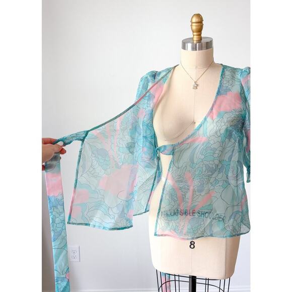 NEW Selkie Feminine Cloud 9 Blue and Pink Champagne Mod Print Wrap Top - Picture 11 of 11